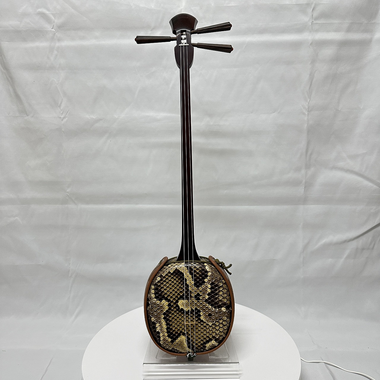 八重山黒木 八重山黒木三線 与那型（赤龍） - 八重山三線工房